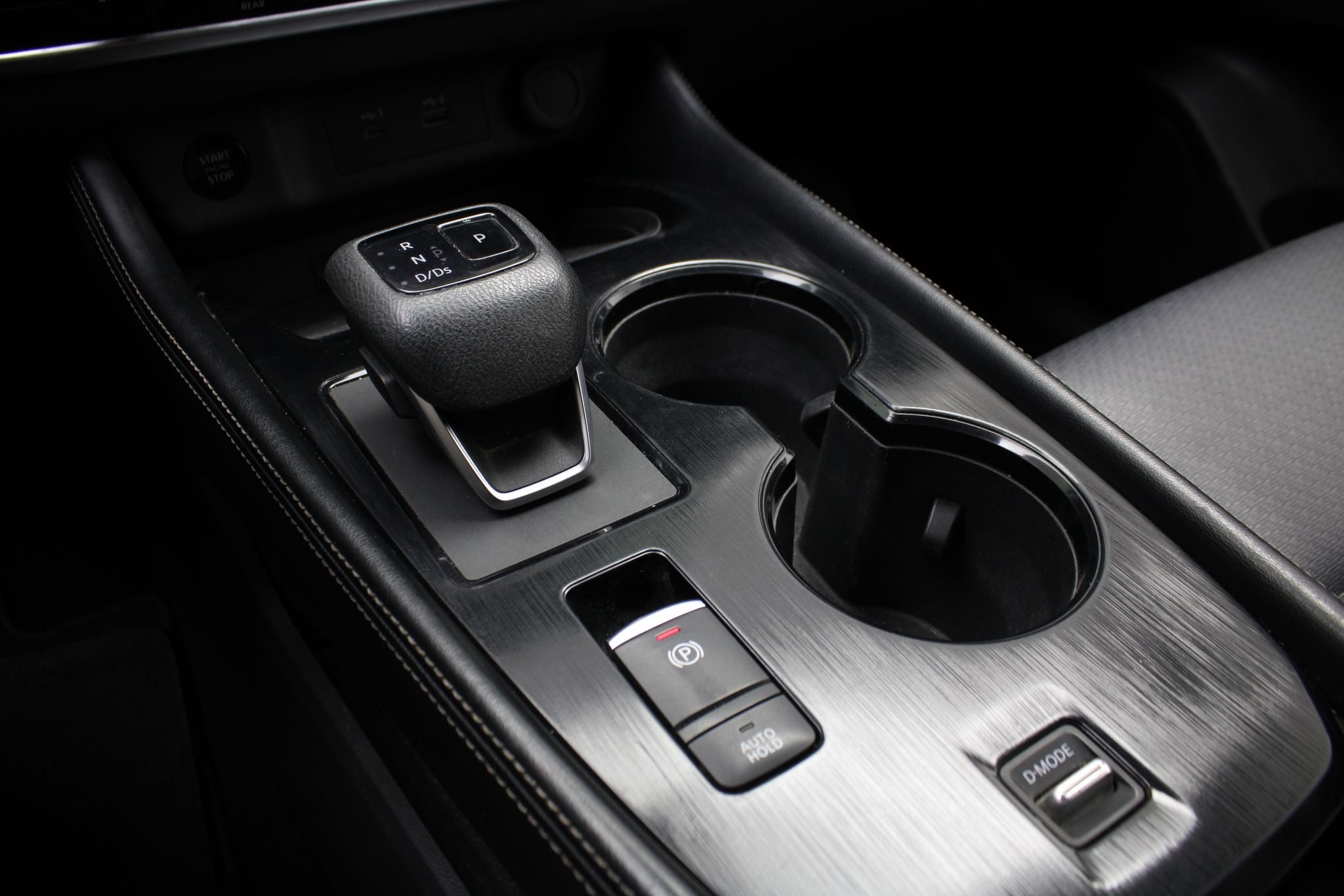 2025 Nissan X-Trail 2.5 Platinum 2F At