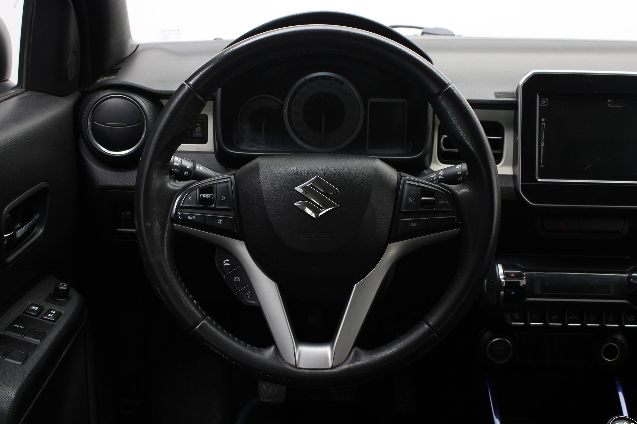 2023 Suzuki Ignis 1.2 Glx Mt