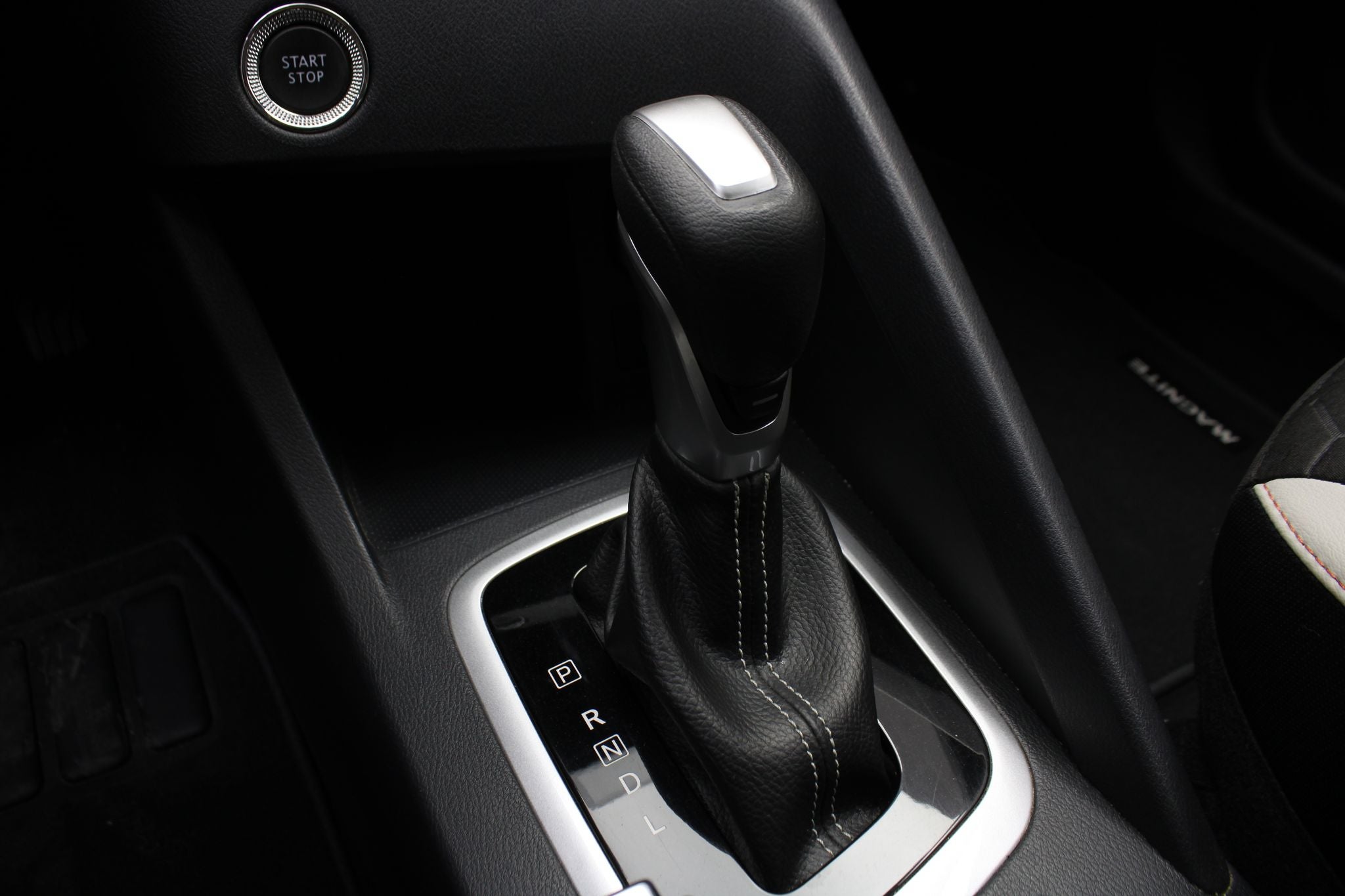 2025 Nissan Magnite 1.0 Exclusive At