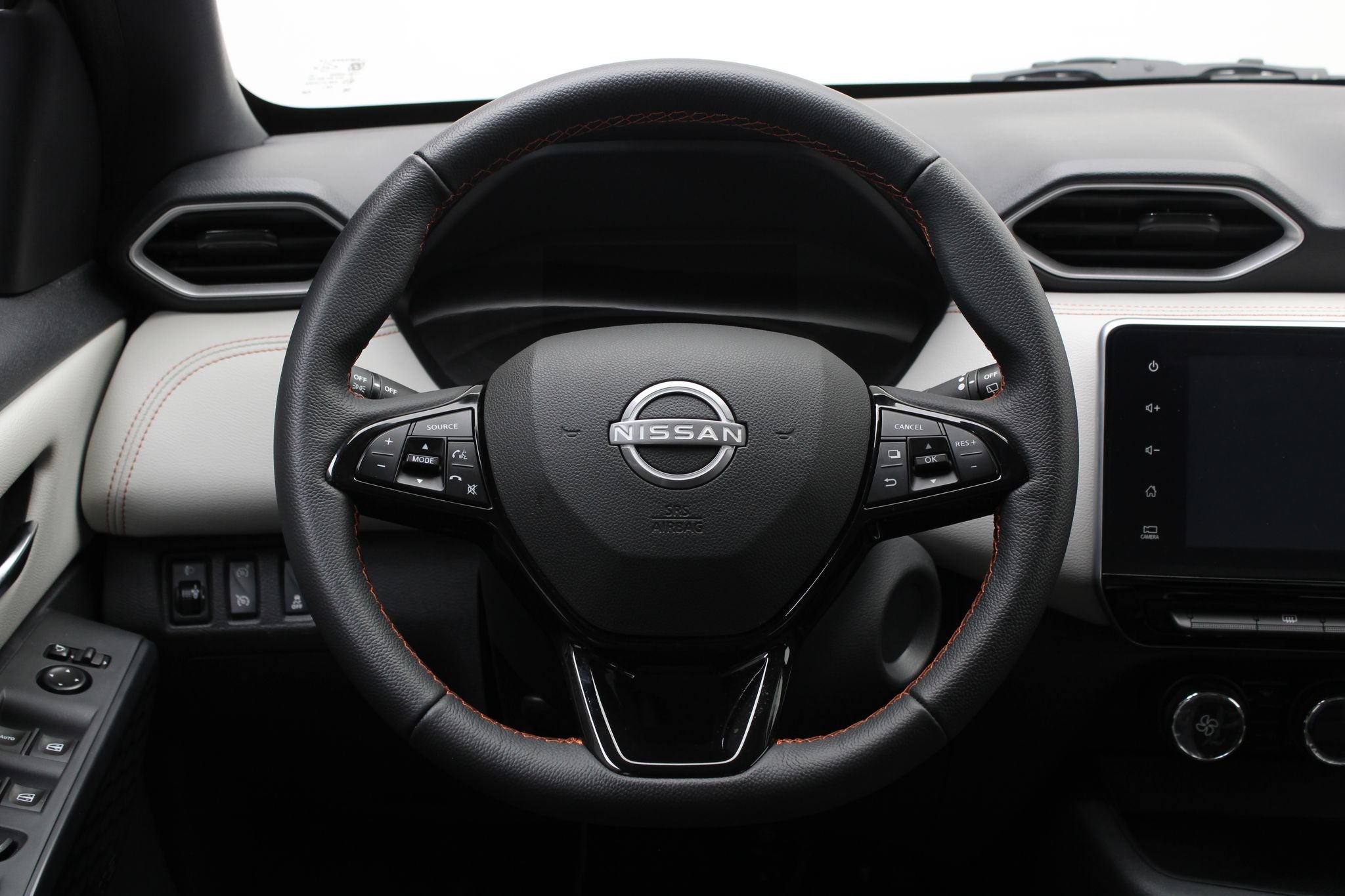 2025 Nissan Magnite 1.0 Exclusive Mt