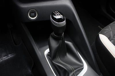 2025 Nissan Magnite 1.0 Exclusive Mt