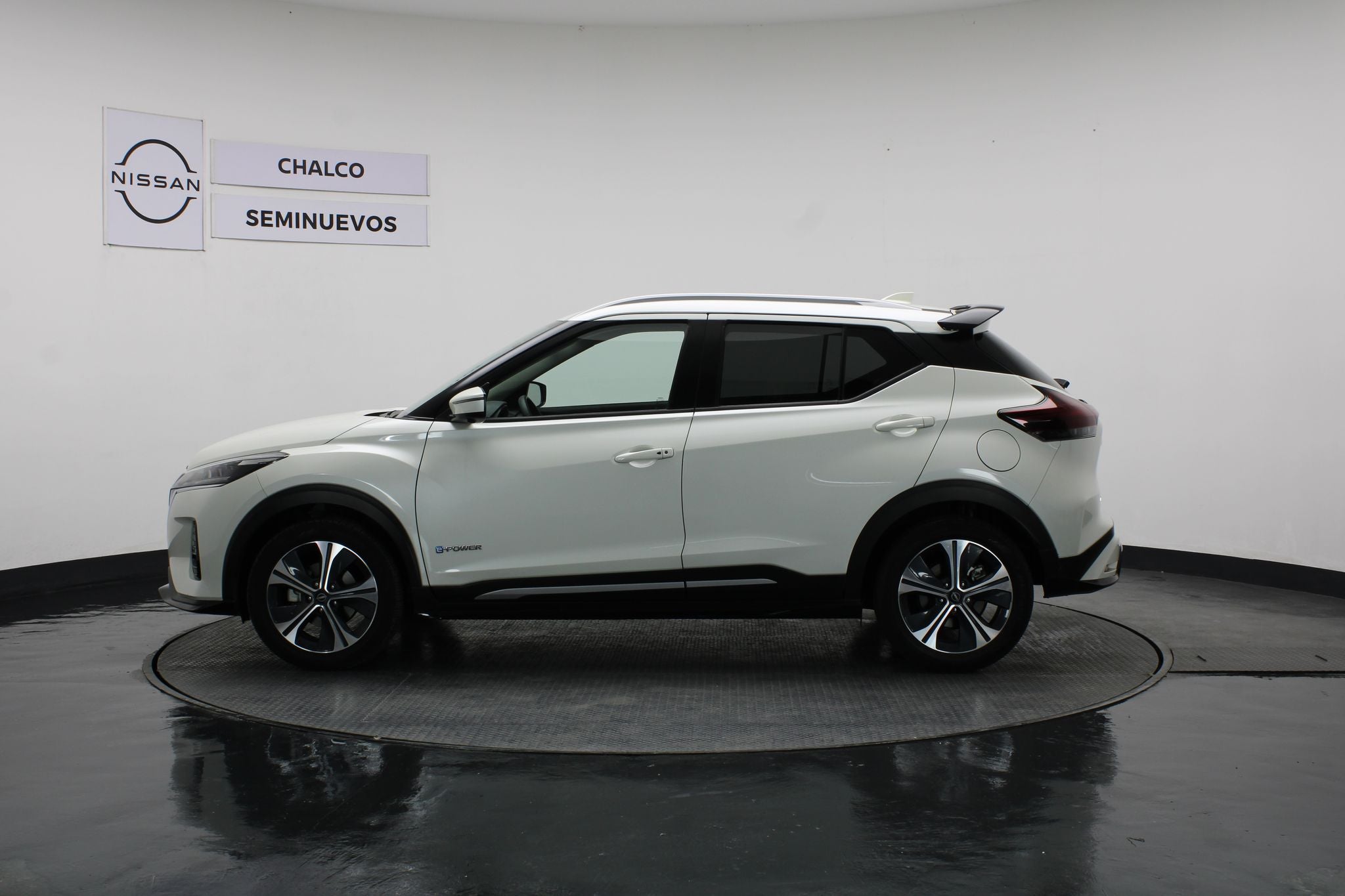 2025 Nissan Kicks E-Power Platinum At