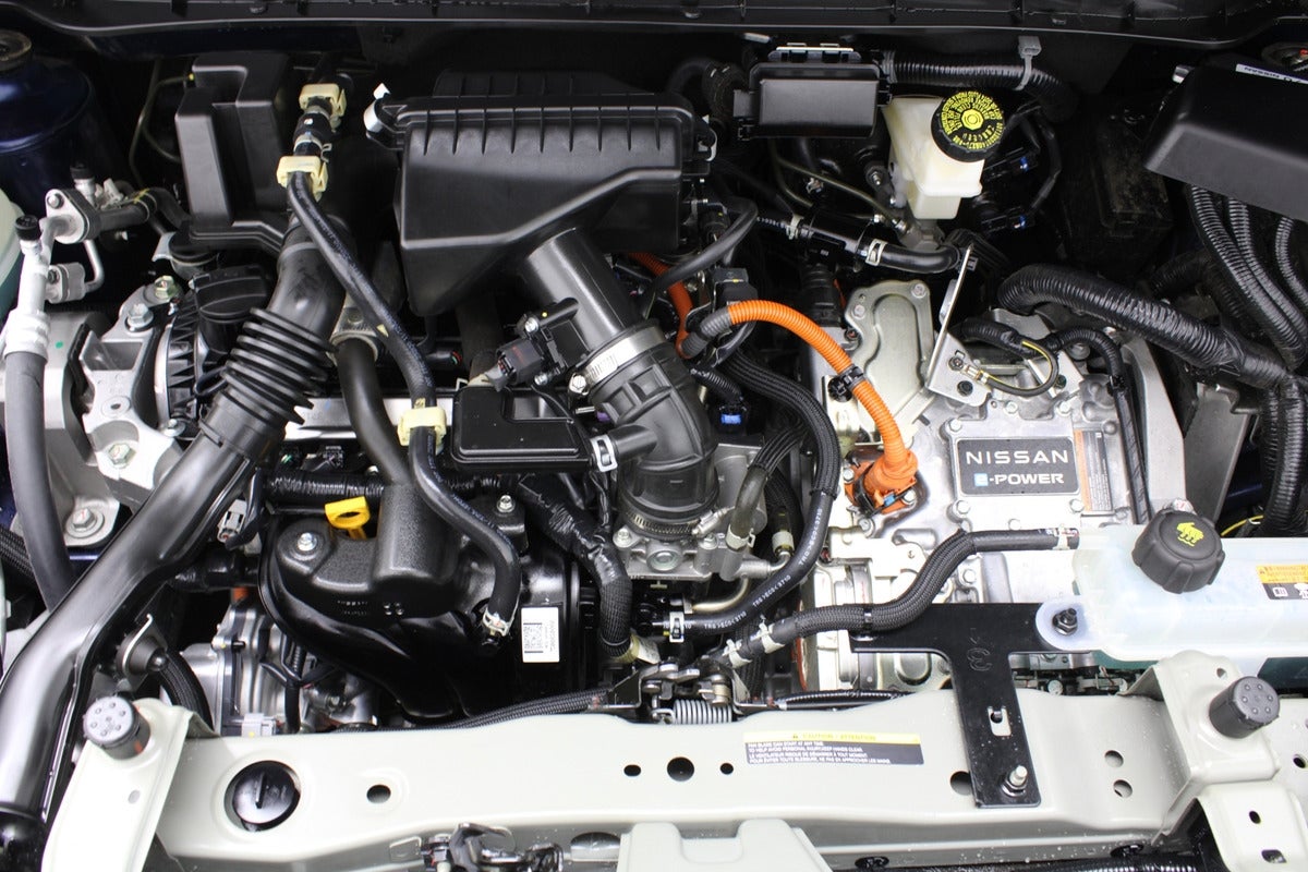 2024 Nissan Kicks E-Power Platinum At