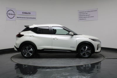 2024 Nissan Kicks E-Power Platinum At